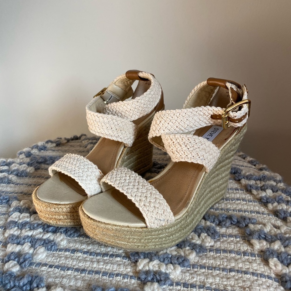 Steve Madden wedges like new